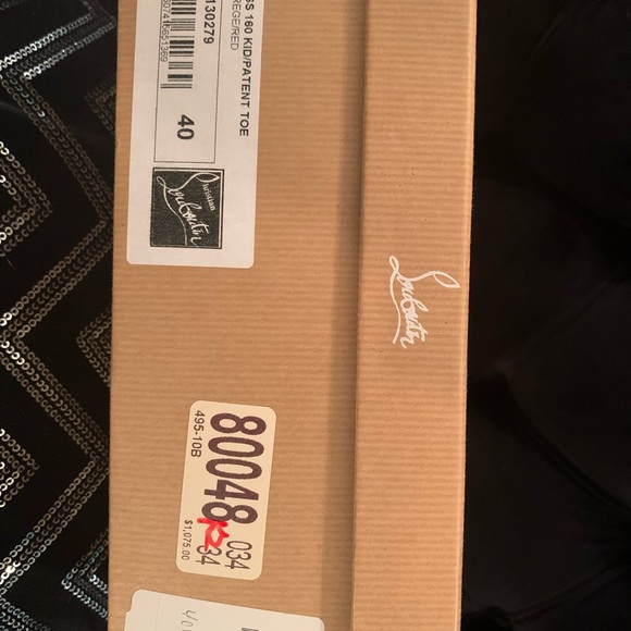 Christian Louboutin - Picture 6 of 15